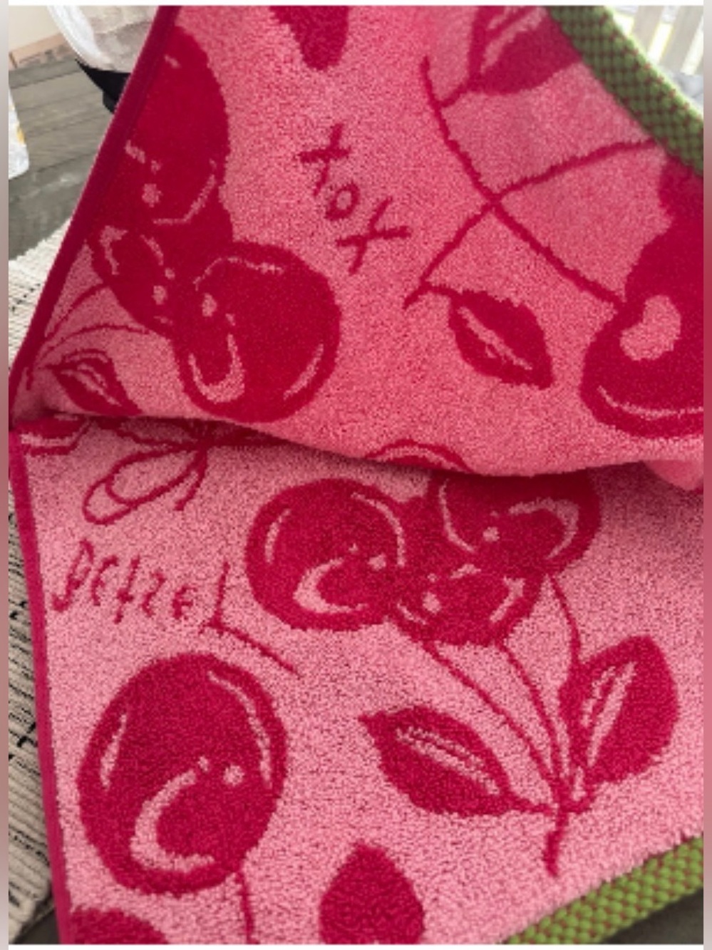Betsey Johnson Pink, Red & Green 🍒 Hand Towel Set with 4 wash cloths.